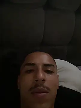 Ilovepancackes online show from November 19, 2025, 5:13 pm