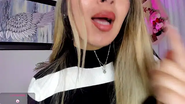 Snapshot of brianahill_ chatting on November 21, 2025, 7:12 pm brianahill online show from November 21, 2025, 7:12 pm