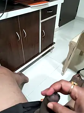 Snapshot of rajstrip12650 chatting on January 17, 2025, 4:57 pm rajstrip12650 online show from January 17, 2025, 4:57 pm