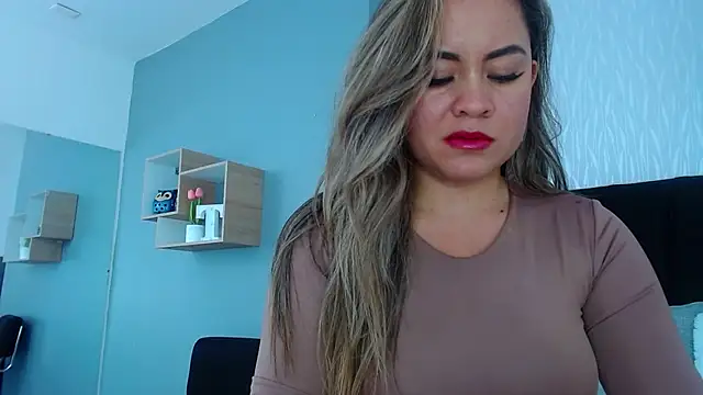 TaylorEvanss online show from February 24, 2025, 7:19 pm