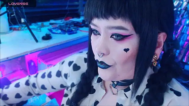 Snapshot of wickedxqueen chatting on January 31, 2025, 5:30 am wickedxqueen online show from January 31, 2025, 5:30 am