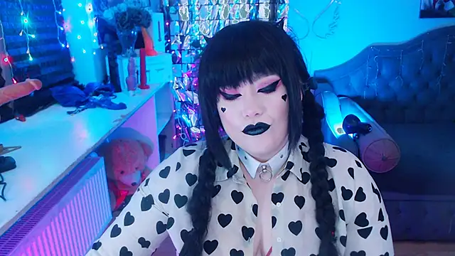 Snapshot of wickedxqueen chatting on February 5, 2025, 9:40 pm wickedxqueen online show from February 5, 2025, 9:40 pm