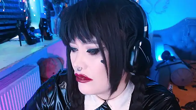 Snapshot of wickedxqueen chatting on March 1, 2025, 10:31 pm wickedxqueen online show from March 1, 2025, 10:31 pm