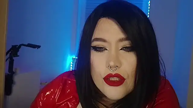 Snapshot of wickedxqueen chatting on November 9, 2025, 9:35 pm wickedxqueen online show from November 9, 2025, 9:35 pm