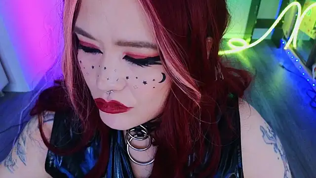 Snapshot of wickedxqueen chatting on June 15, 2026, 9:00 am wickedxqueen online show from June 15, 2026, 9:00 am