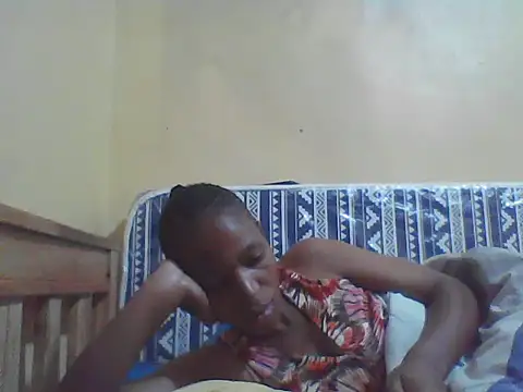 Smillie prety online show from March 23, 2026, 3:21 am