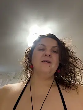 Snapshot of Taisia_W chatting on January 7, 2026, 8:06 am Taisia W online show from January 7, 2026, 8:06 am