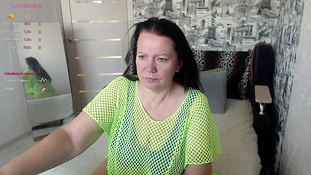 Snapshot of your_space chatting on July 15, 2026, 12:05 am your space online show from July 15, 2026, 12:05 am