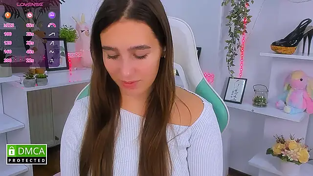  Eliizabeth  online show from October 11, 2025, 9:13 pm