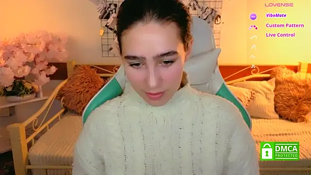  Eliizabeth  online show from February 23, 2026, 10:40 pm