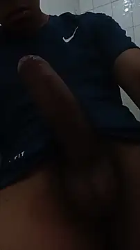 fabriciop134 online show from February 1, 2026, 6:23 am