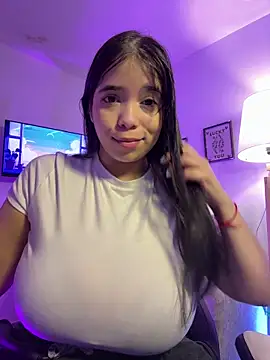 tati reyess online show from April 19, 2026, 11:09 am