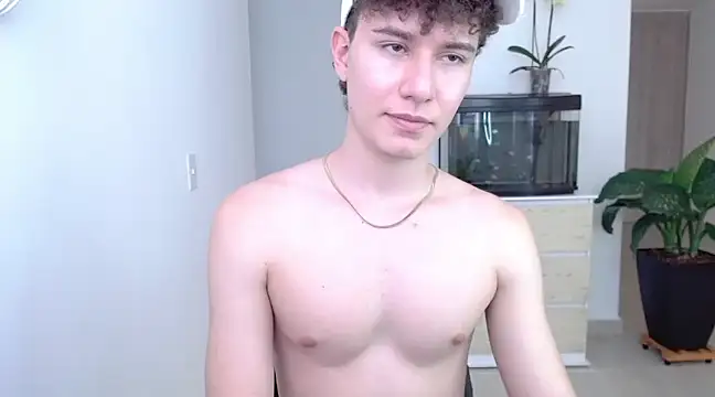 adrian morelly online show from December 13, 2024, 9:52 pm