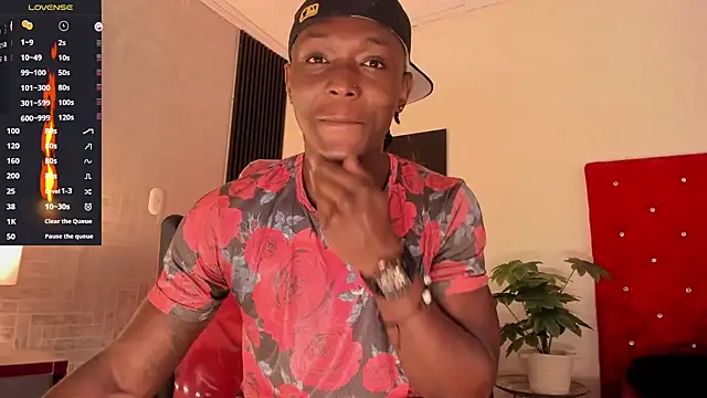 DannSmmith online show from February 21, 2025, 1:33 pm