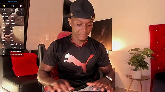 DannSmmith online show from March 7, 2025, 12:45 pm