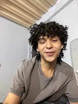 Cherry boy 18 online show from April 21, 2026, 5:28 pm