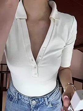 lua ferch   online show from January 13, 2025, 2:11 pm