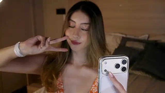 lua ferch   online show from March 26, 2026, 12:33 pm