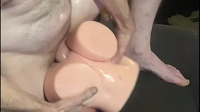 leanjamesdean online show from December 4, 2024, 5:16 am