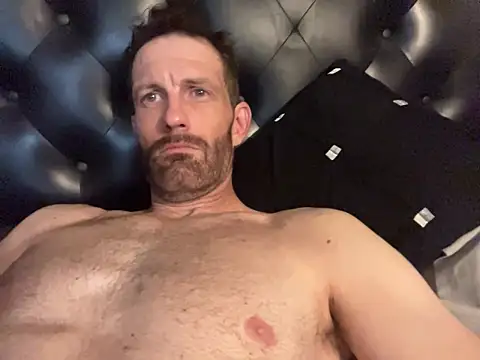 leanjamesdean online show from November 11, 2025, 11:21 am