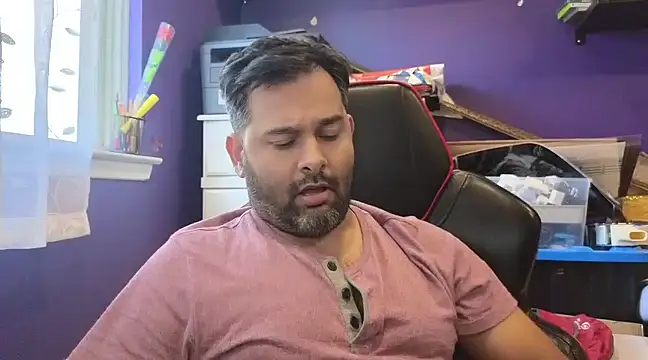 Sakhtlaundaz online show from March 17, 2025, 7:04 pm