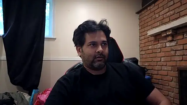 Snapshot of Sakhtlaundaz chatting on July 22, 2026, 1:14 pm Sakhtlaundaz online show from July 22, 2026, 1:14 pm