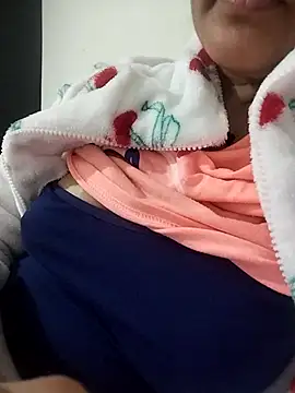 lolo890 online show from February 15, 2026, 4:36 pm