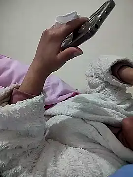 lolo890 online show from February 20, 2026, 7:36 pm