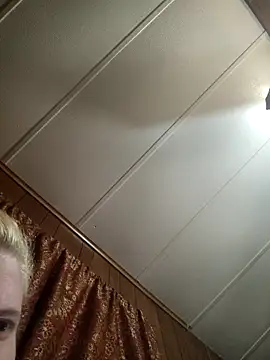 AshleyDalton101 online show from March 18, 2026, 11:41 pm