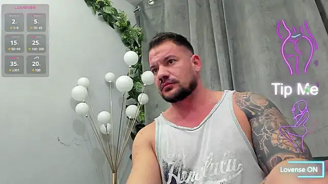 musclemonster31 online show from March 8, 2025, 6:10 am