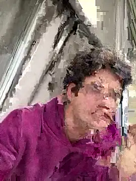 Snapshot of ETHAN_MOORE chatting on September 16, 2025, 1:01 pm ETHAN MOORE online show from September 16, 2025, 1:01 pm