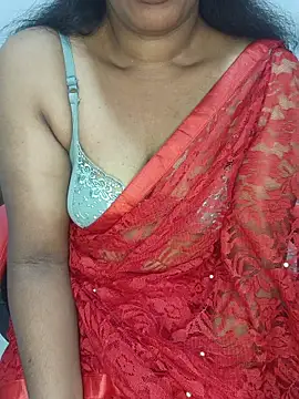 Snapshot of Malluivaniya chatting on December 4, 2025, 6:55 am Malluivaniya online show from December 4, 2025, 6:55 am