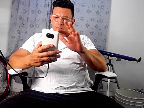 pedropicapi online show from September 11, 2025, 10:43 pm