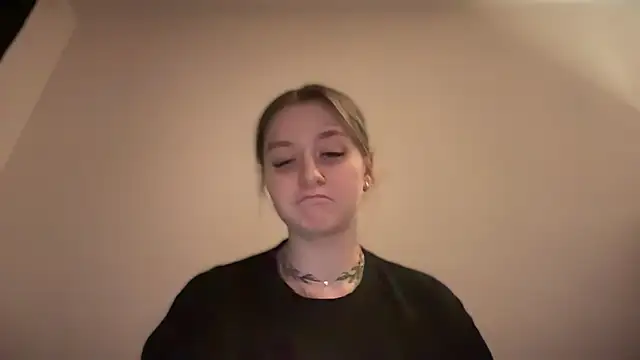 Isabel-Bailey online show from January 8, 2025, 9:34 pm