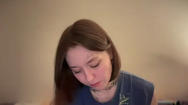 Isabel-Bailey online show from February 18, 2025, 9:09 pm