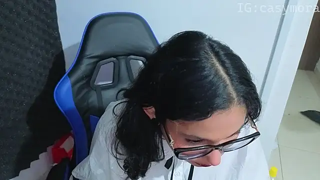 Cuteprincess21 online show from February 28, 2026, 12:55 am