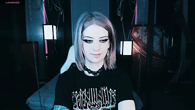 Noah ElmerX online show from February 4, 2025, 9:52 pm