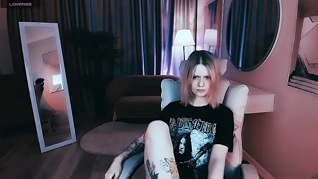 Noah ElmerX online show from March 13, 2025, 3:50 pm