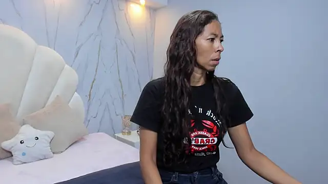 Rosalinda Cortez online show from December 30, 2024, 12:20 pm