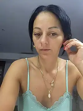 bruneta sexy23 online show from September 22, 2025, 3:41 am