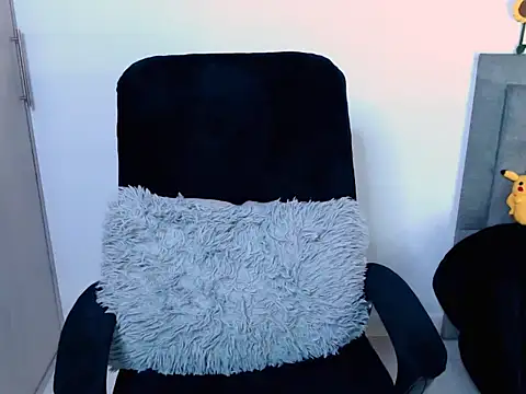 diana  34 online show from March 9, 2026, 2:15 am