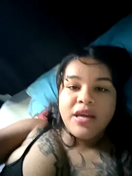 Snapshot of Bellota_22_Fuckme chatting on September 18, 2025, 1:24 pm Bellota 22 Fuckme online show from September 18, 2025, 1:24 pm