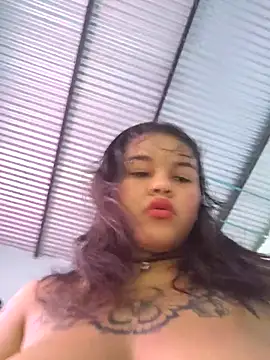 Snapshot of Bellota_22_Fuckme chatting on September 27, 2025, 2:44 pm Bellota 22 Fuckme online show from September 27, 2025, 2:44 pm