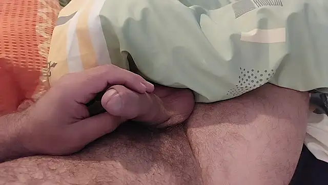 Snapshot of Ettarak chatting on October 8, 2025, 10:18 pm Ettarak online show from October 8, 2025, 10:18 pm