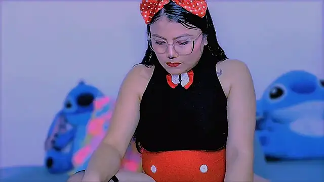 KathieBurning online show from October 31, 2025, 3:57 pm