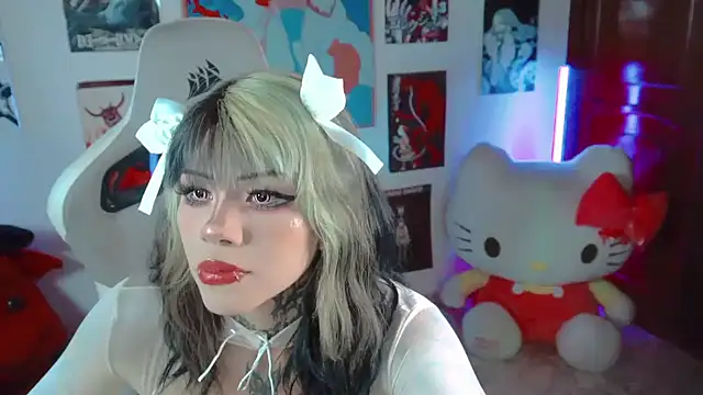 Snapshot of Deadly_Doll chatting on October 26, 2025, 8:26 pm Deadly Doll online show from October 26, 2025, 8:26 pm