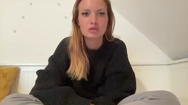 mariemelissah online show from June 11, 2026, 1:09 pm