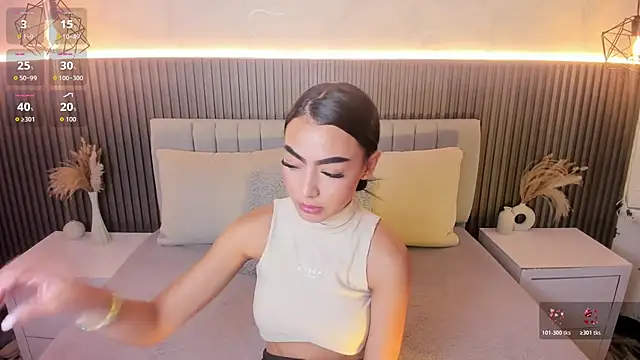 SHANONCLARK online show from October 18, 2025, 6:08 pm