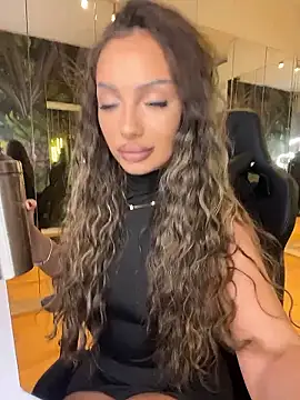 MileySin1111 online show from January 8, 2026, 1:46 pm