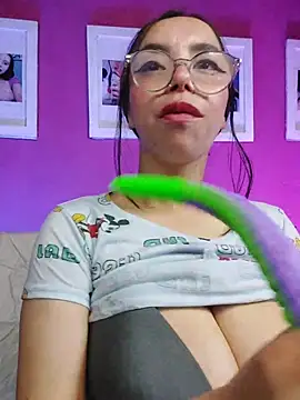 valentina swallow online show from March 14, 2026, 5:02 am